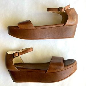 Womens Gee Wawa Anthropologie Daisy Brown Leather Open Toe Flatform Sandal 8.5